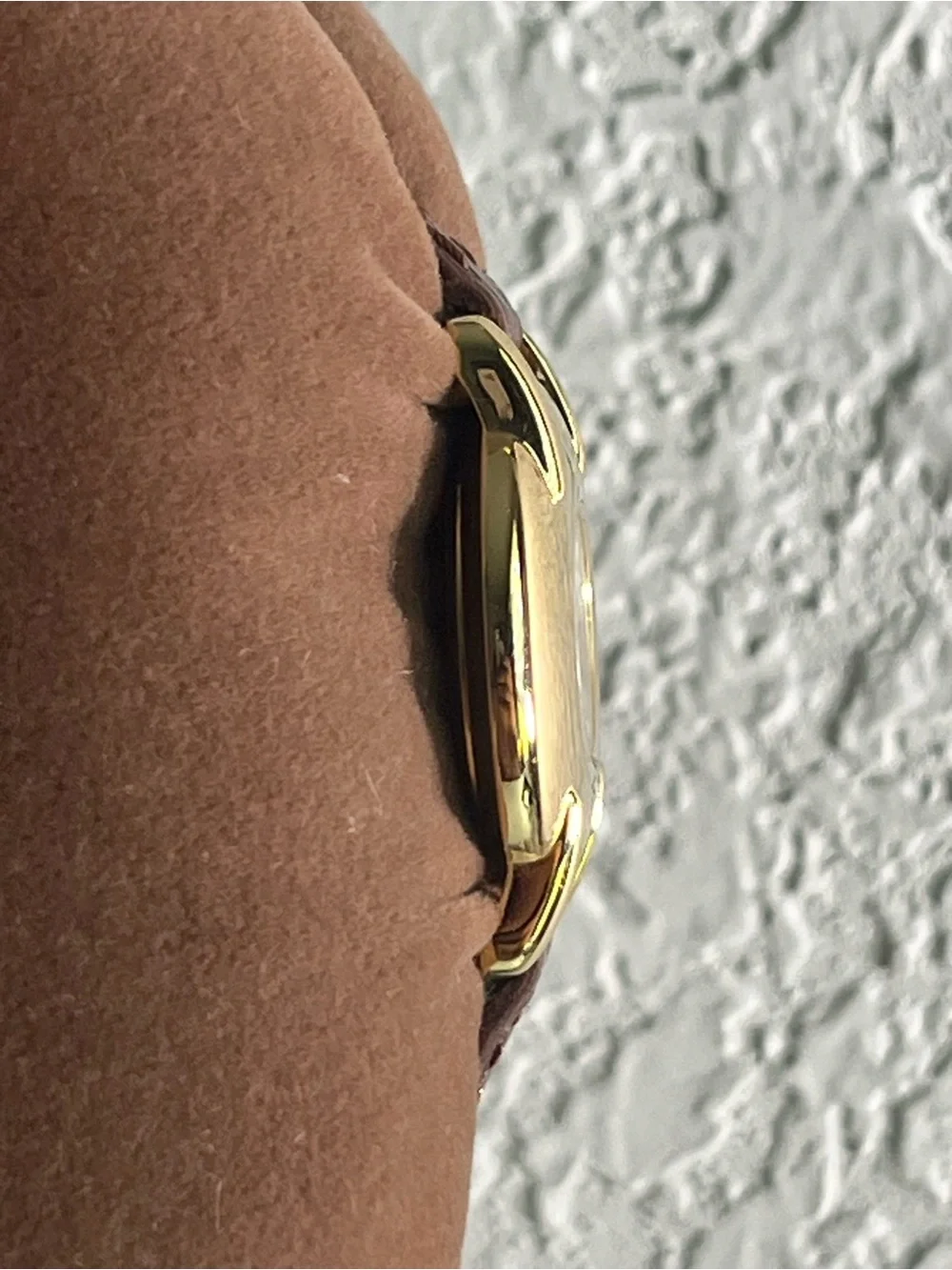 FENDI 400L 18K gold plated ladies Watch - Picture 6 of 15